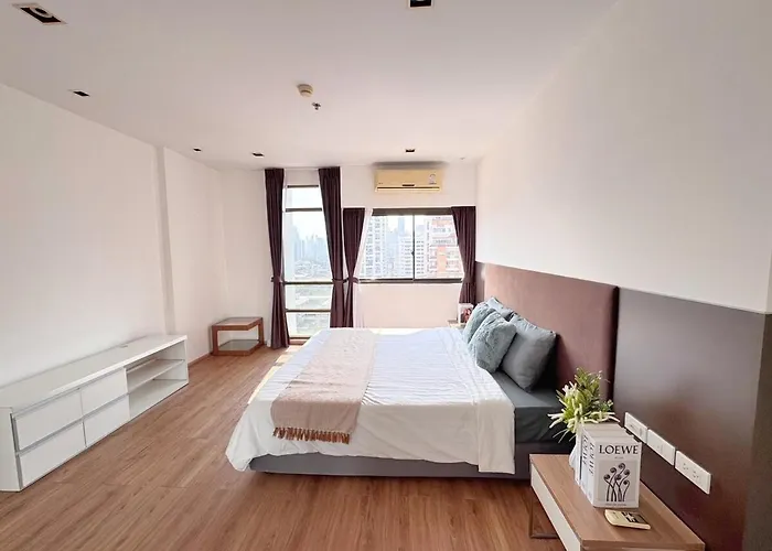 Nana Skyview Retreat 2 Bedroom 2 Bath Nana Bts * Bangkok