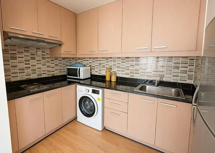 Apartment Nana Skyview Retreat 2 Bedroom 2 Bath Nana Bts